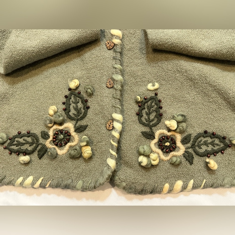Nordic Design Wool Blend Cardigan Sweater Embroidered Floral Boho Cottagecore - Picture 3 of 14